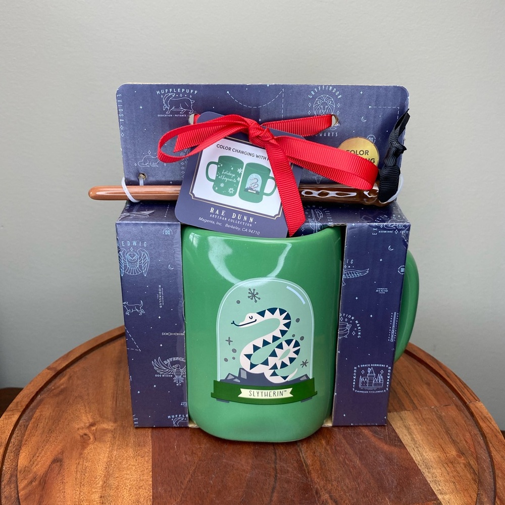 RAE DUNN Holidays at Hogwarts mug
